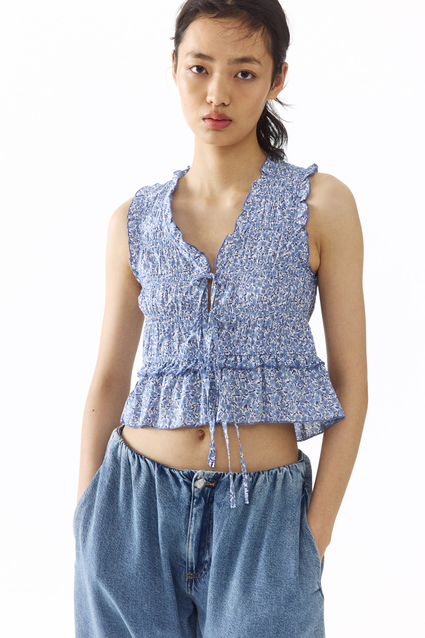 Tie-detail smocked top Floral