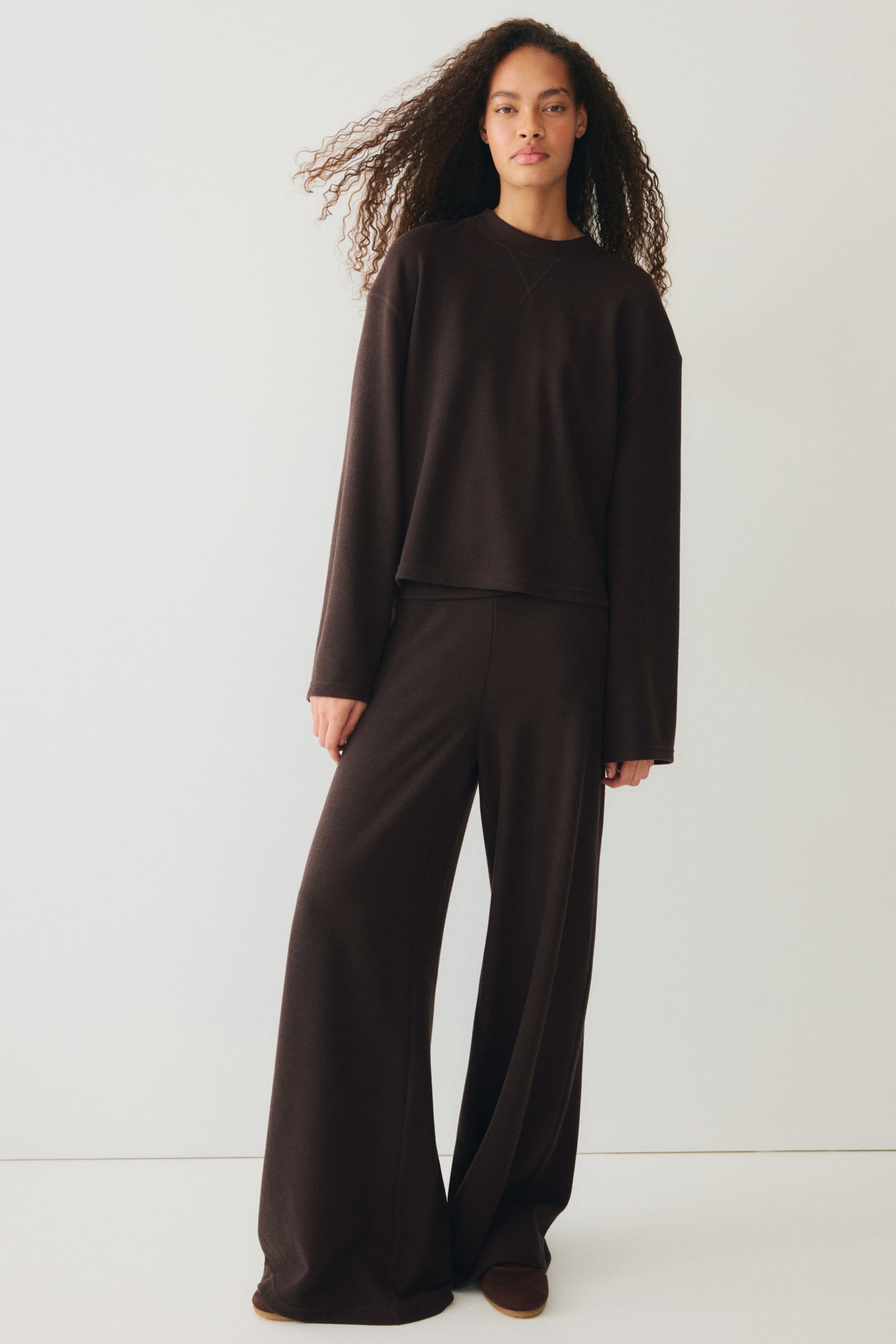 2-piece jersey top and trousers set
